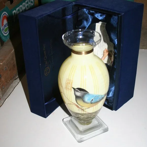 Ne'Qwa Art Bird Song Decorative Flower Vase - Susan Winget Artist